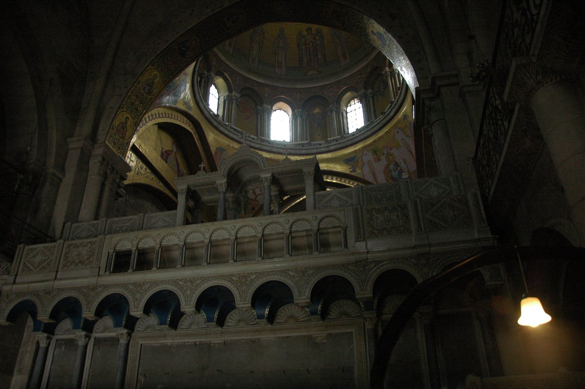 wnętrze bazyliki